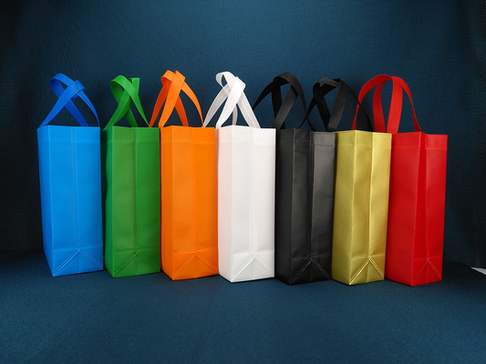Nicht gesponnene Speichergeschäftsgeschenktasche stempelschnitt Einkaufstaschen, Polypropylen, dasgewohnheit Einkaufspolypropylengewebetaschen lamellierte