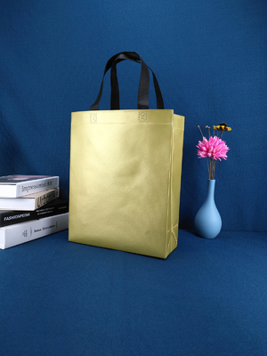 Eco, das freundliche Taschen die nichtgewebte kaufende wiederverwendbare Einkaufstasche en gros verkaufen, die kundenspezifischen Logosupermarkt verpackt, bereitete Einkaufstaschen auf